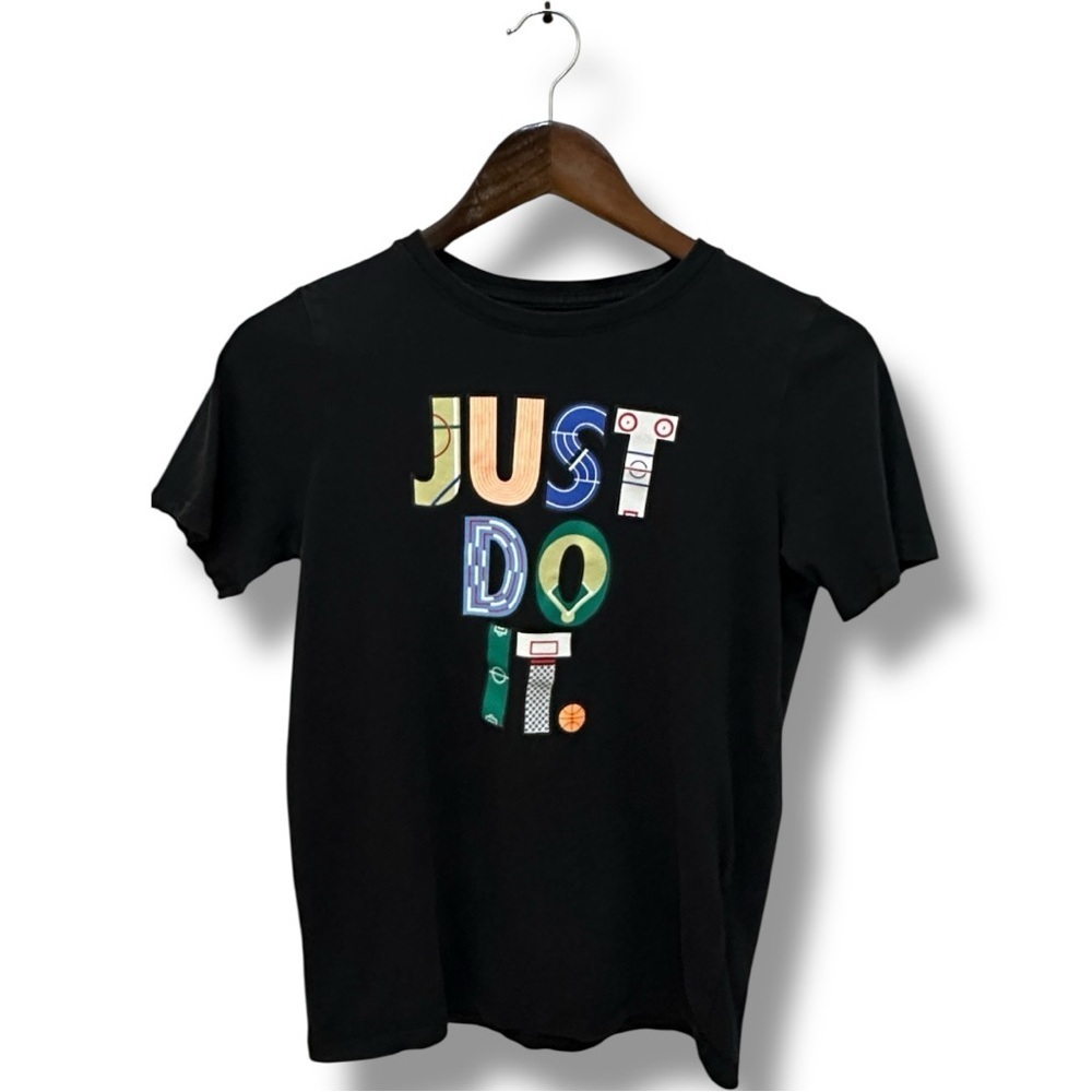 183 Nike | EUC Egypt Youth“Just Do It”Sports Graphic Tee Black (sz L) (12–13Yrs) - Picture 2 of 11